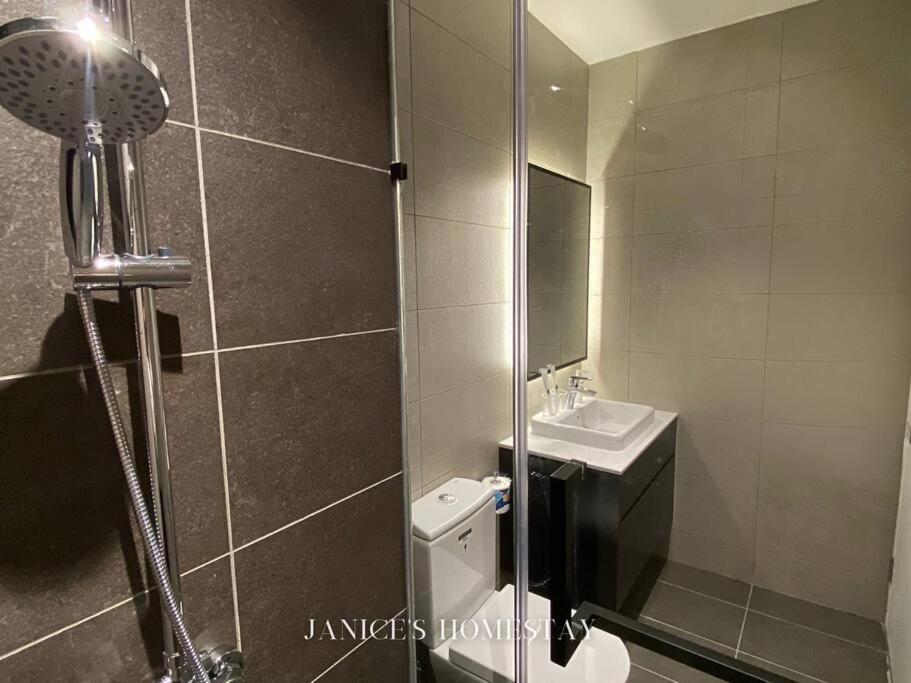 *7 Axon Bukit Bintang Klcc 1bed 1bath * Kuala Lumpur