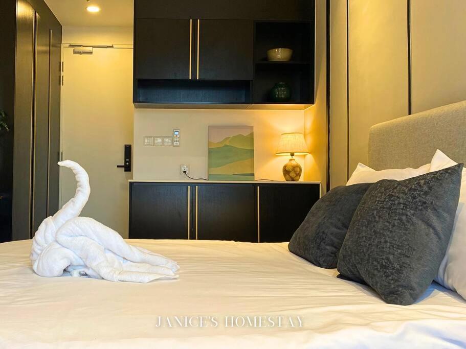 *7 Axon Bukit Bintang Klcc 1bed 1bath